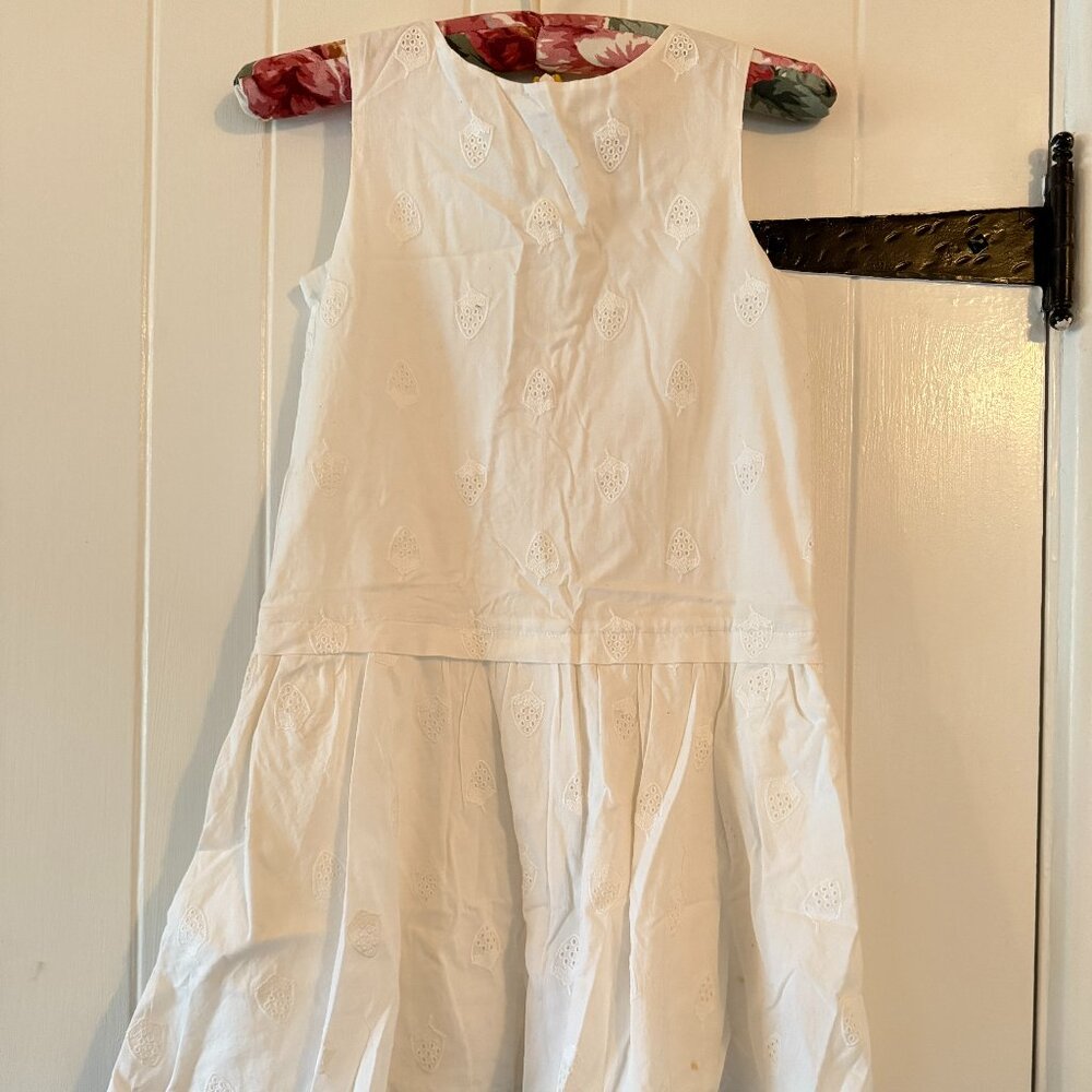 Beautiful Embroidered White Dress - size 11 - 12